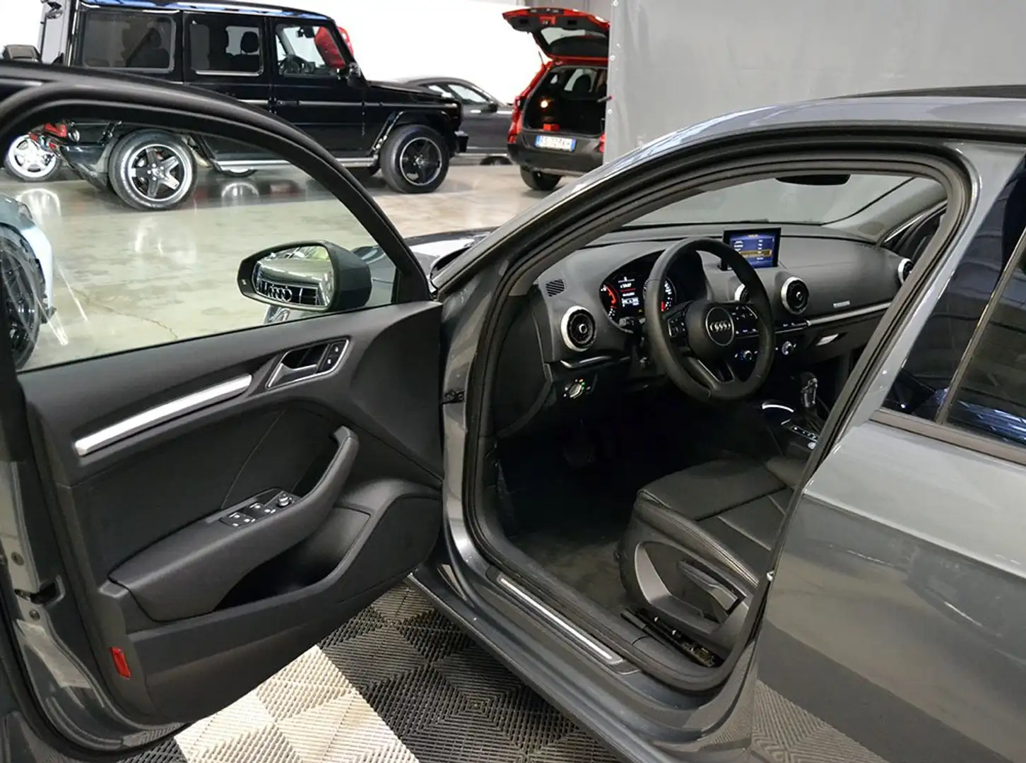 Audi A3 SPB 40 TFSI quattro S tronic Sport-Tetto"PROMO" Gris - 2