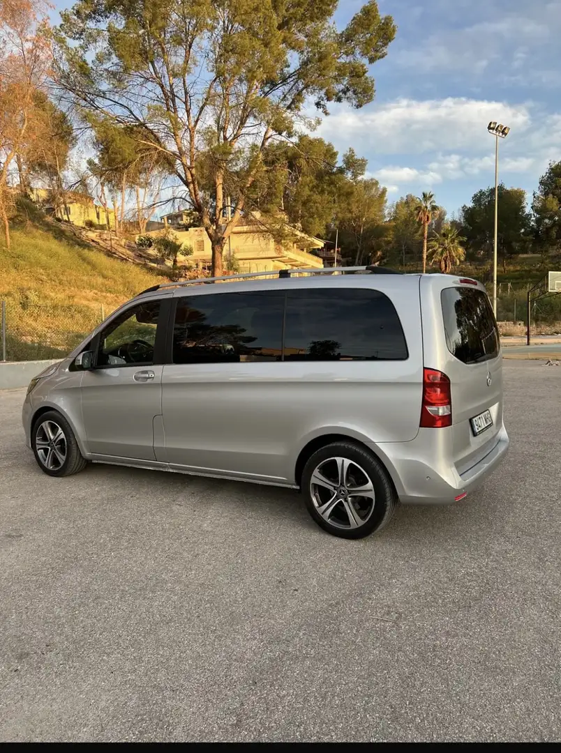 Mercedes-Benz V 220 220CDI Compacto Avantgarde 7GT - 1