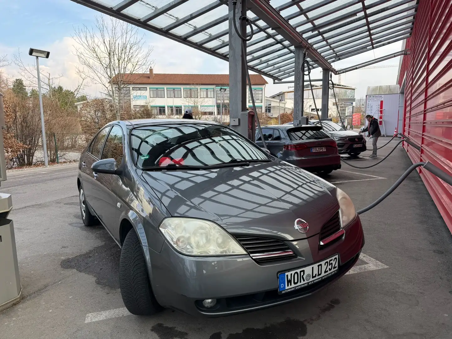 Nissan Primera Acenta Grau - 1