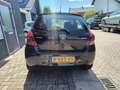 Toyota Yaris 1.3 VVT-i Now Airco, CV en Nette Auto Zwart - thumbnail 6