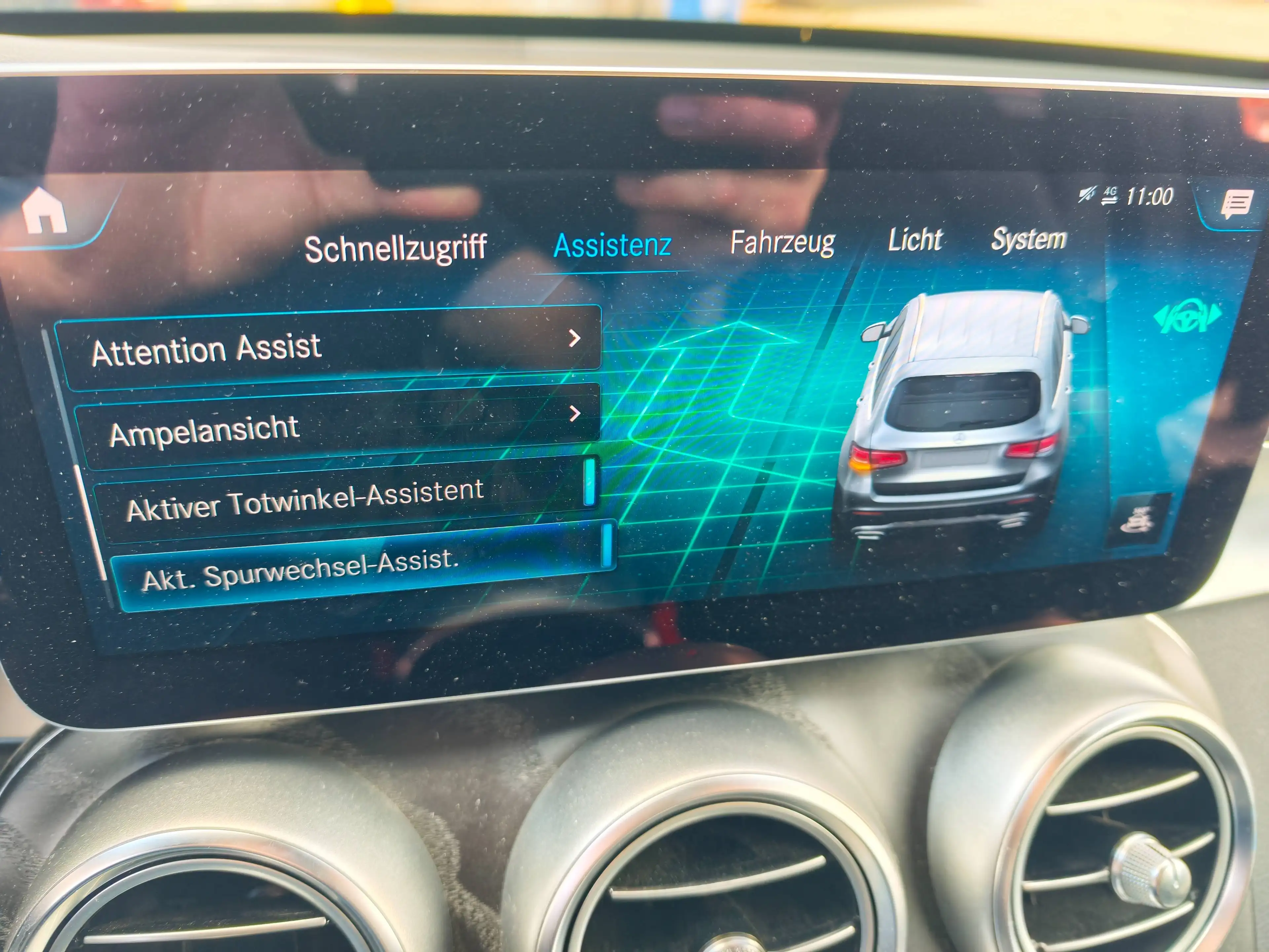 Mercedes-Benz GLC 400 d 4Matic 9G AMG 1.Hd 360° Luft AHK TOT+SPUR+DIST — photo 12