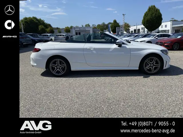 Mercedes-Benz C-Class view 8
