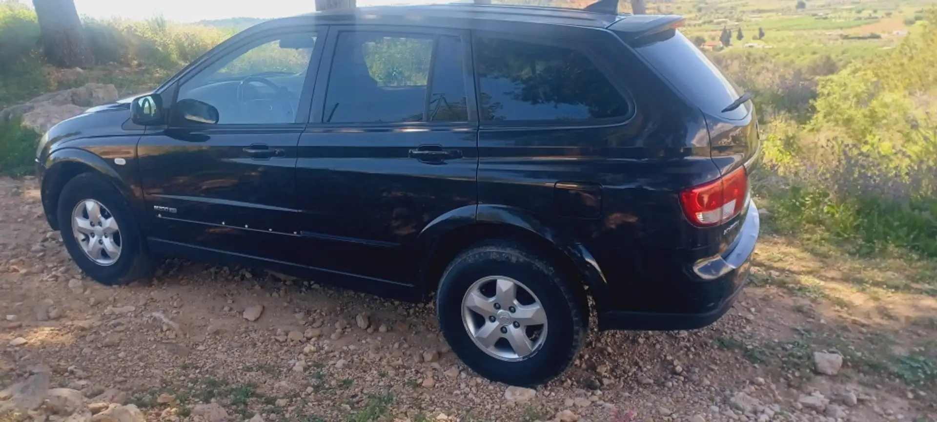 SsangYong Kyron 200Xdi Negru - 2
