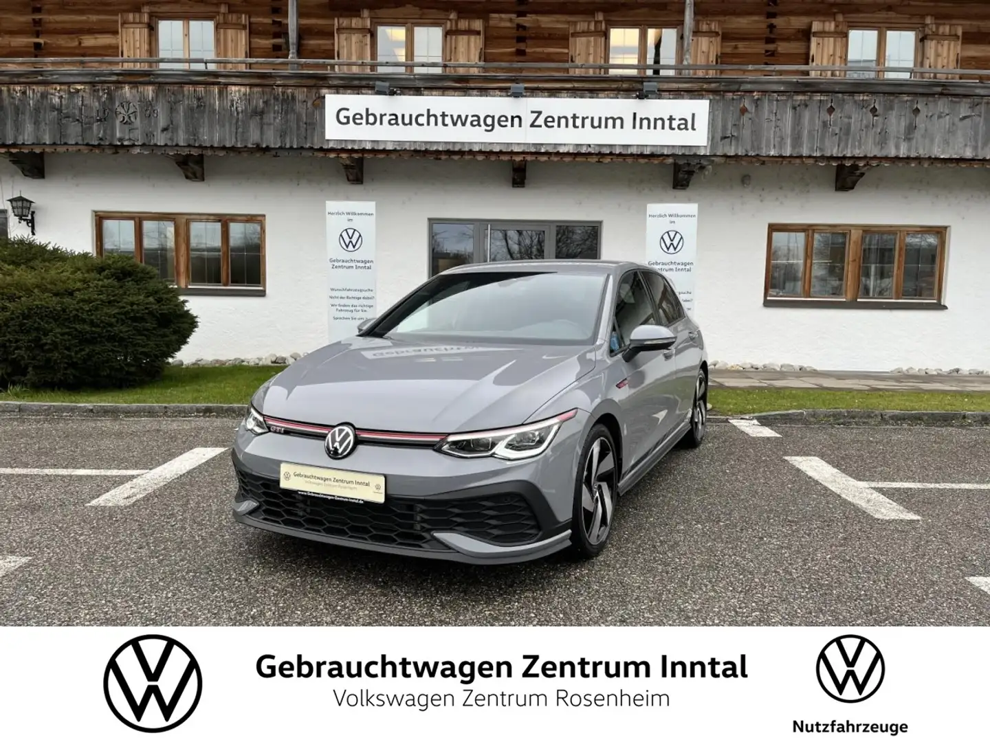 Volkswagen Golf VIII GTI Clubsport 45 2,0 TSI DSG (Navi+LED) Zwart - 1