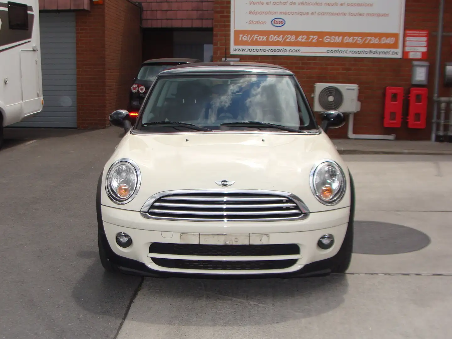 MINI Cooper D Bi-Ton Beige Toit Noir Etat Neuf 75000km Beige - 2