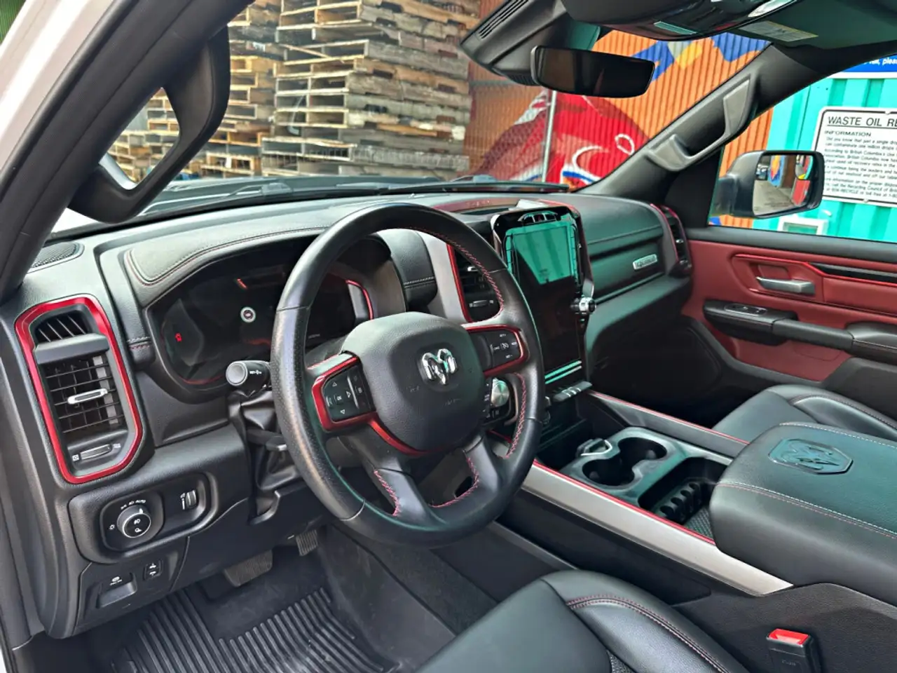 RAM 1500 снимка RAM 1500