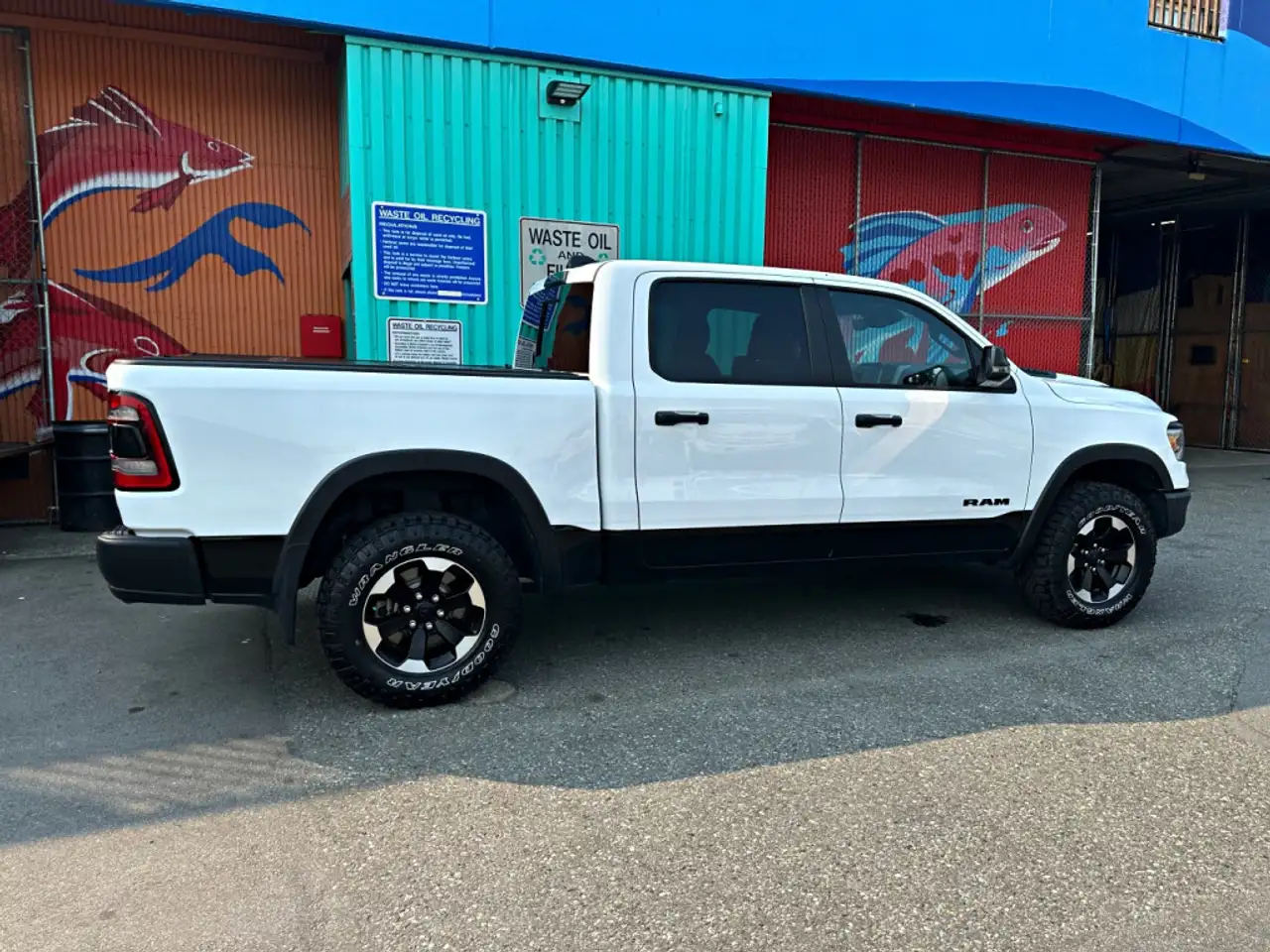 RAM 1500 снимка RAM 1500
