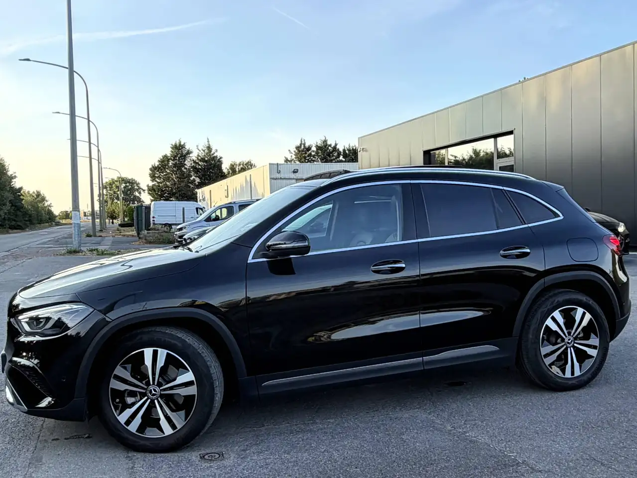 Mercedes-Benz GLA Progressive MHEV FACELIFT/CUIR/NAVI/CAMERA/PANO/MULTIBEAM LED/KEYLESS/FULL, миниатюра 4