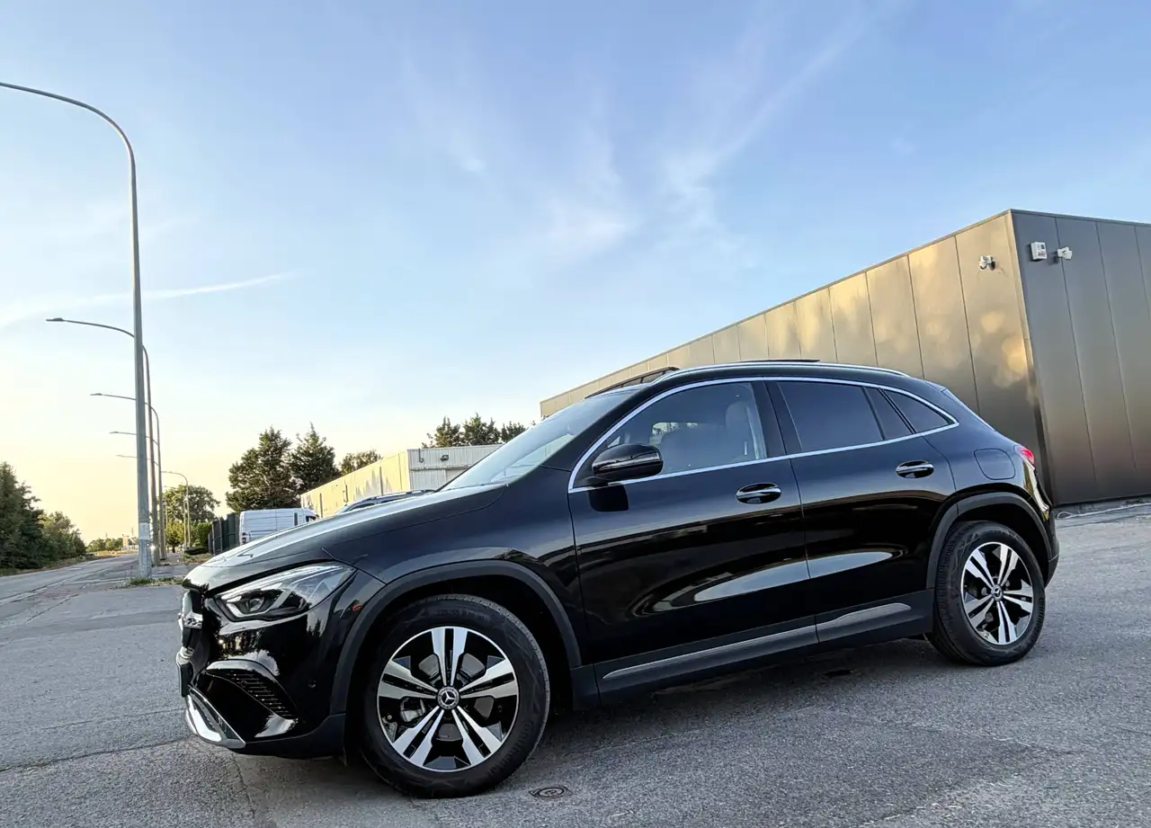 Mercedes-Benz GLA Progressive MHEV FACELIFT/CUIR/NAVI/CAMERA/PANO/MULTIBEAM LED/KEYLESS/FULL, миниатюра 3