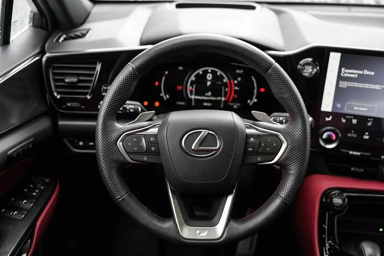 Lexus NX fotografie Lexus NX