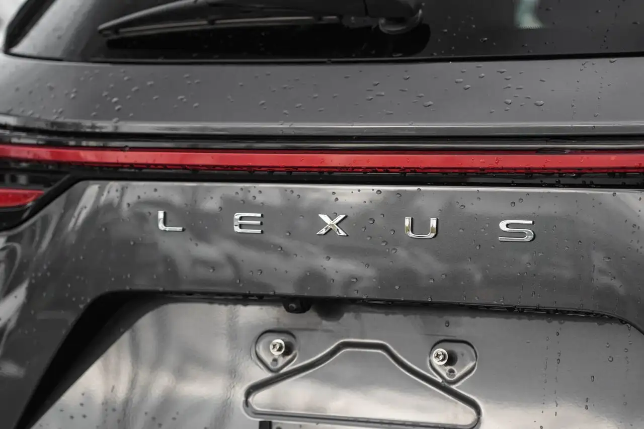 Lexus NX fotografie Lexus NX