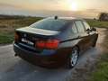 BMW 318 d Lim. NAVI~KLIMAAUT~PDC~EURO5 Schwarz - thumbnail 8