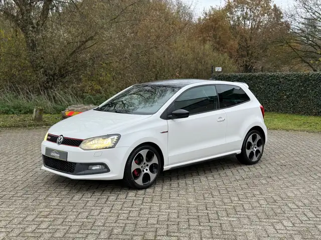 Volkswagen Polo GTI 1.4 TSI LEER I DSG I LED I PDC I NAVI I NWE APK I