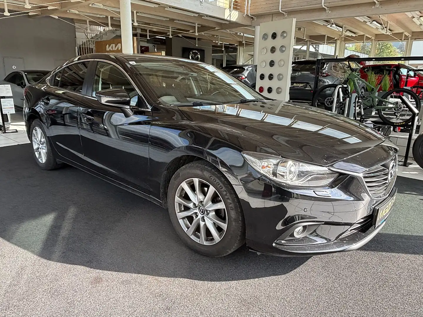Mazda 6 Mazda6 2,0i Attraction Noir - 2