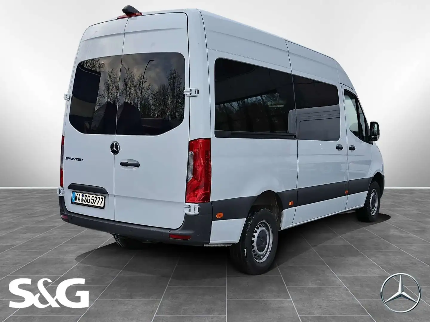 Mercedes-Benz Sprinter 317 KA 4x2 3,5t Navi+Hecktür2fl+Holzfb Weiß - 2
