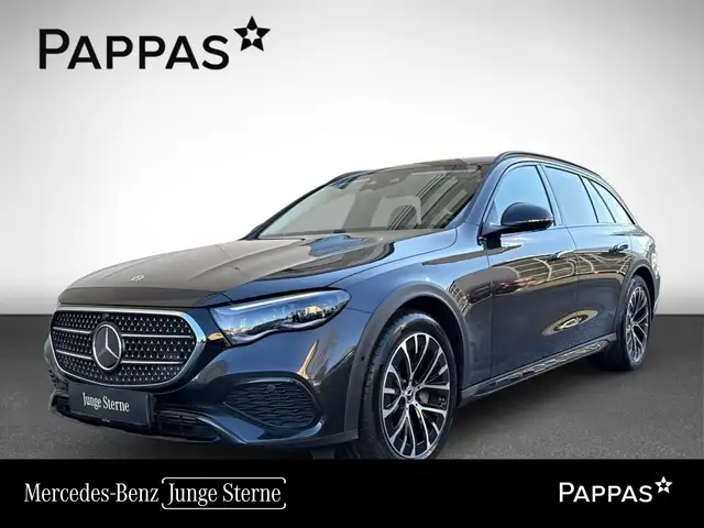 Mercedes-Benz E 300 de 4MATIC T-Modell All-Terrain mit EQ Hybrid