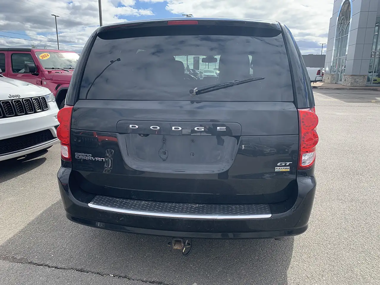 Dodge Grand Caravan снимка Dodge Grand Caravan