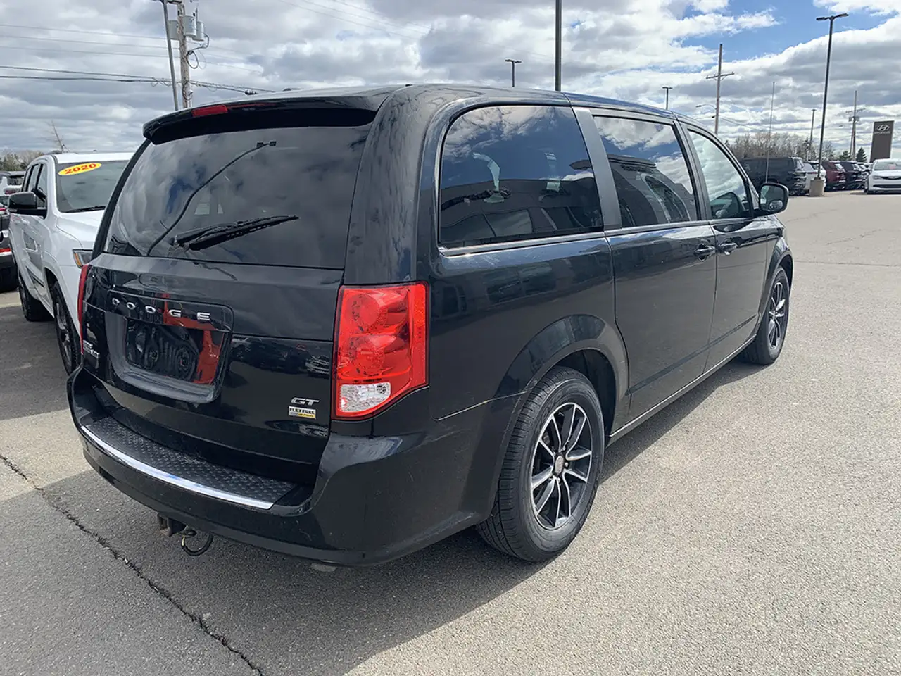 Dodge Grand Caravan снимка Dodge Grand Caravan