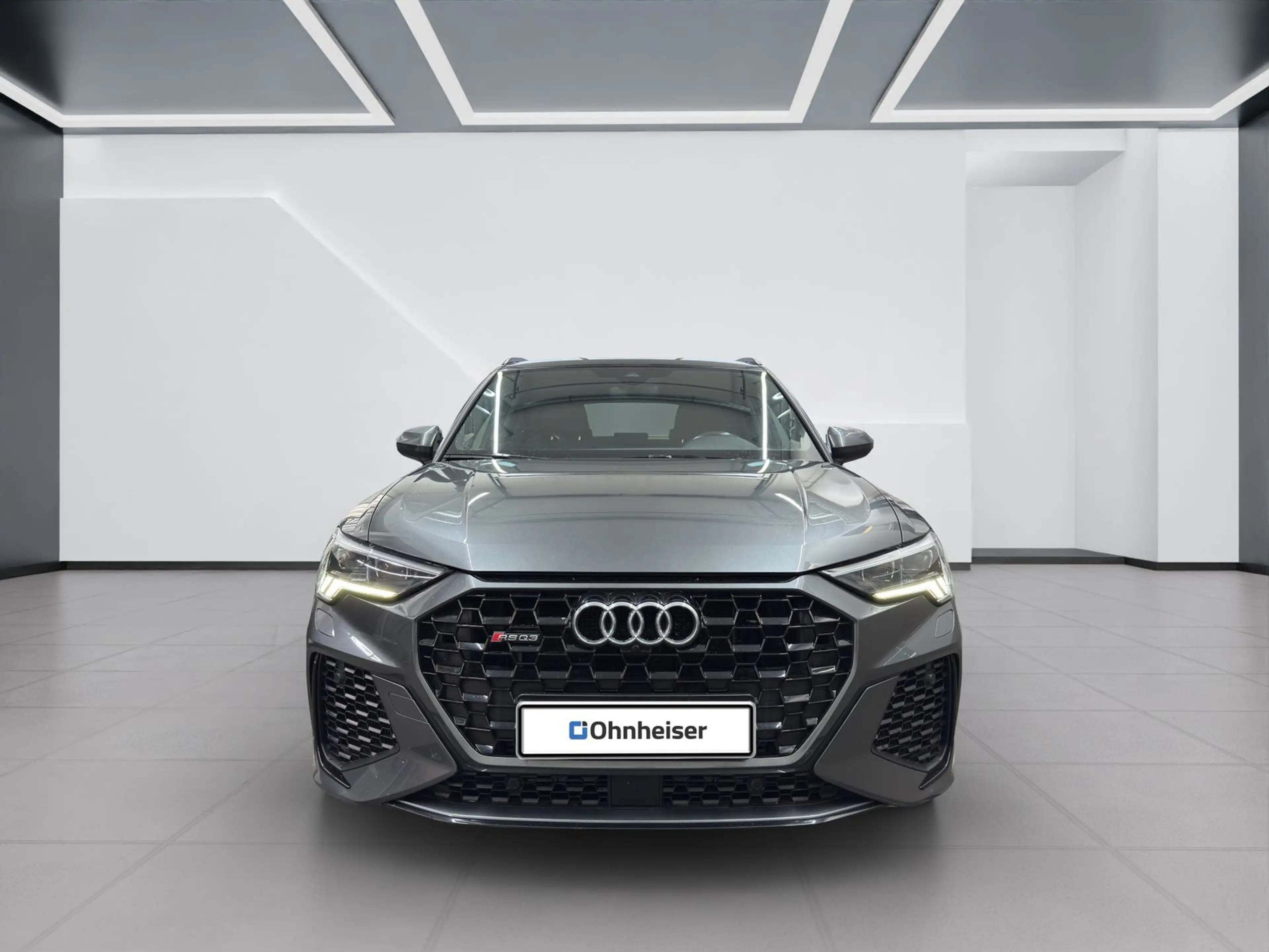 Audi RS Q3 2.5 TFSI quattro AHK*ACC*MATRIX*RFK*SHZ — photo 2