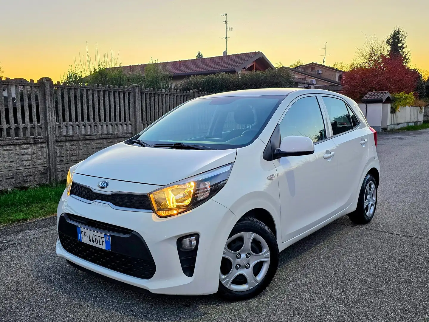 Kia Picanto Picanto 1.0 mpi GT Line Bianco - 1