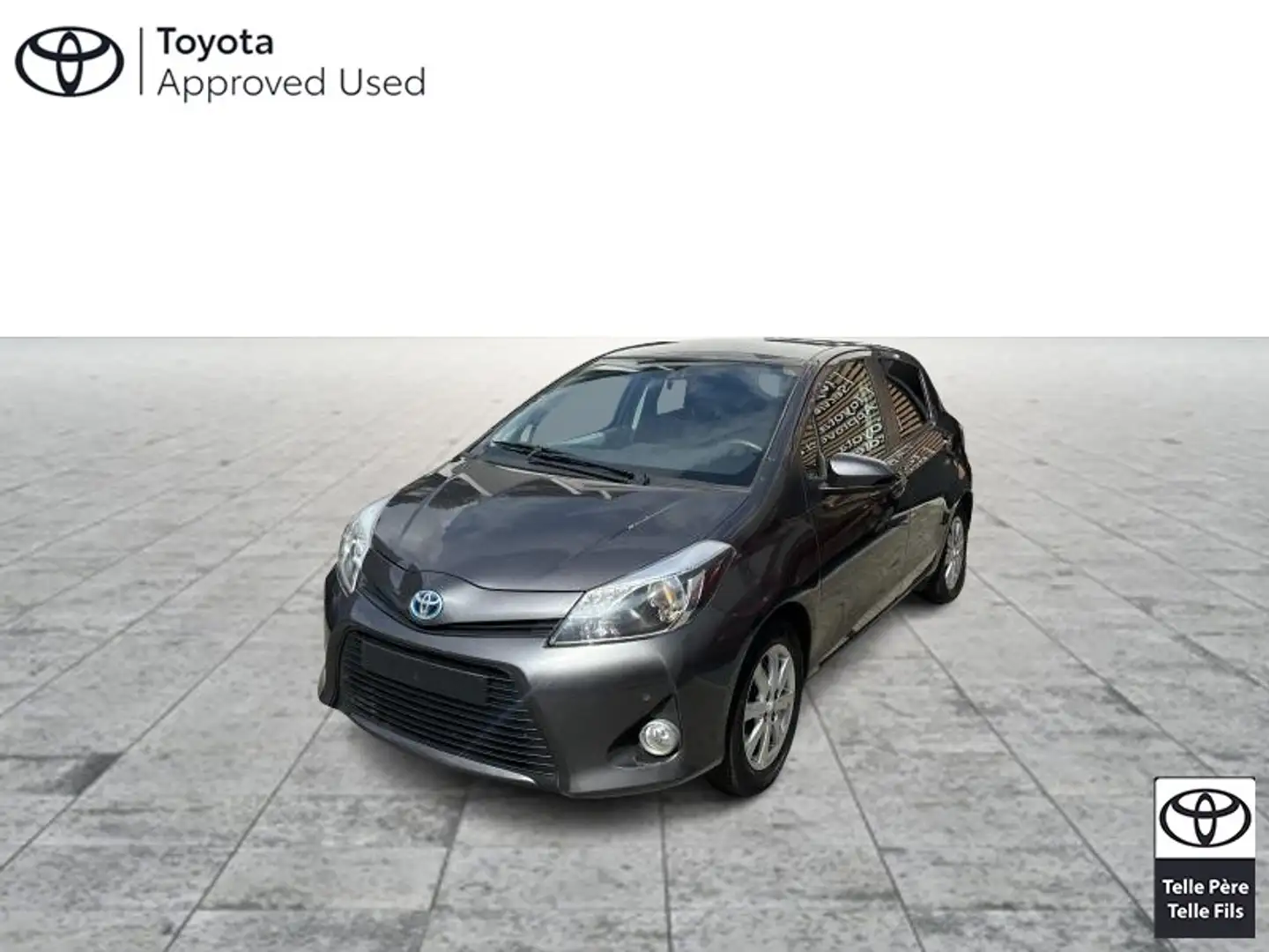 Toyota Yaris Dynamic Gris - 1