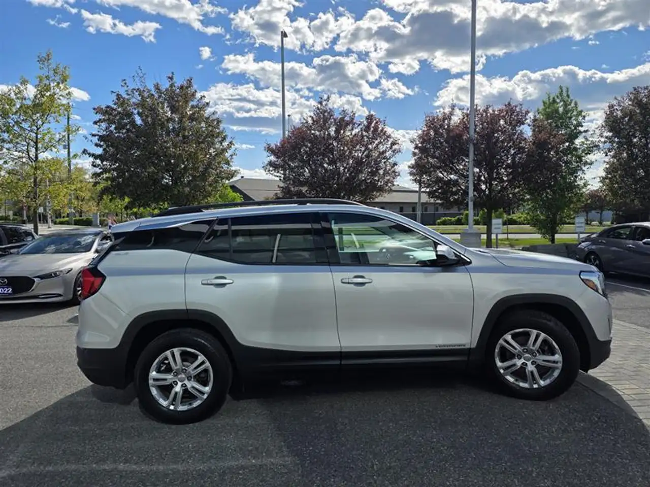 GMC Terrain снимка GMC Terrain