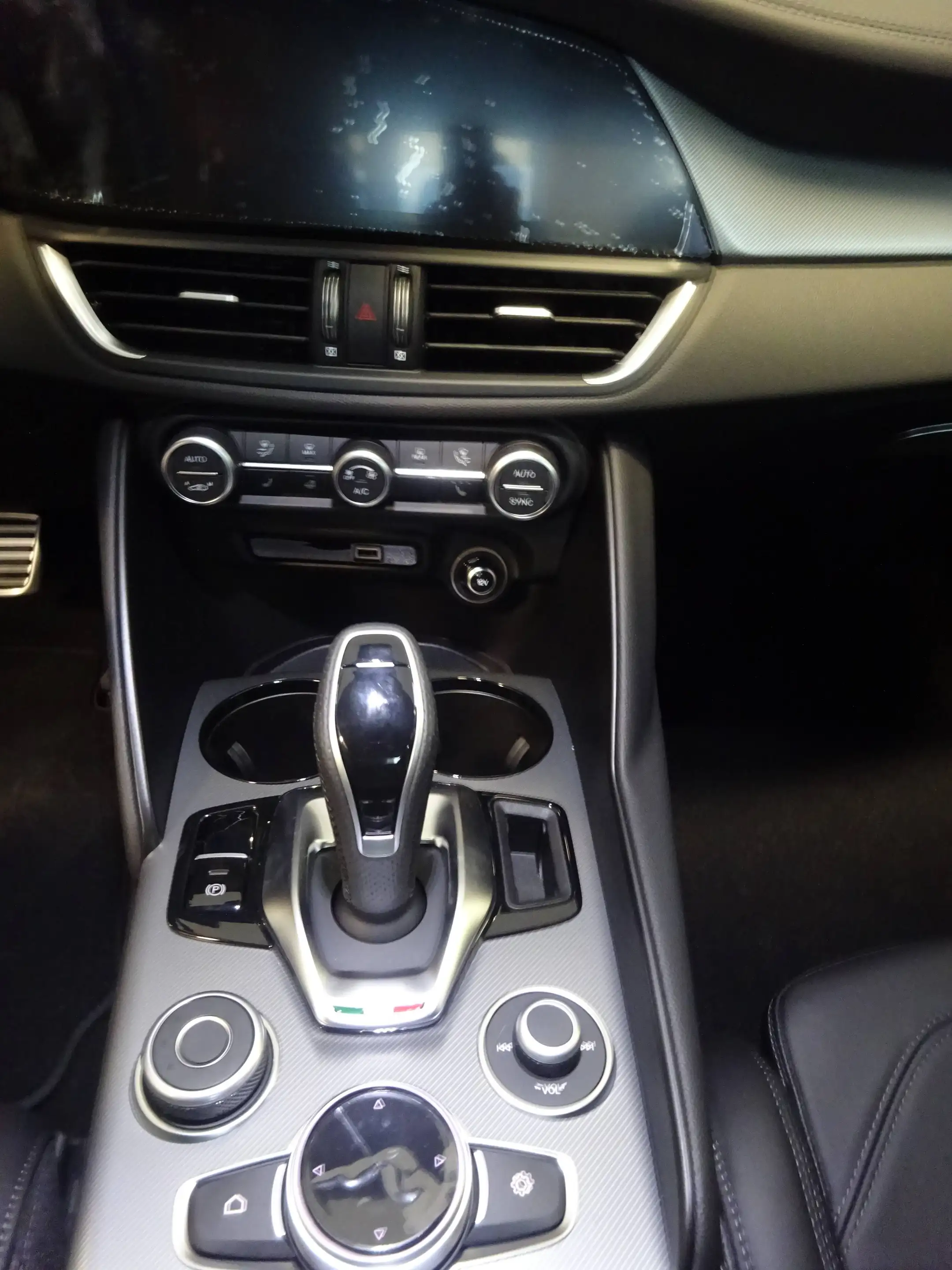Alfa Romeo Giulia Giulia Sprint 2,2 16V 160 AT8 Q2 Sprint — photo 10