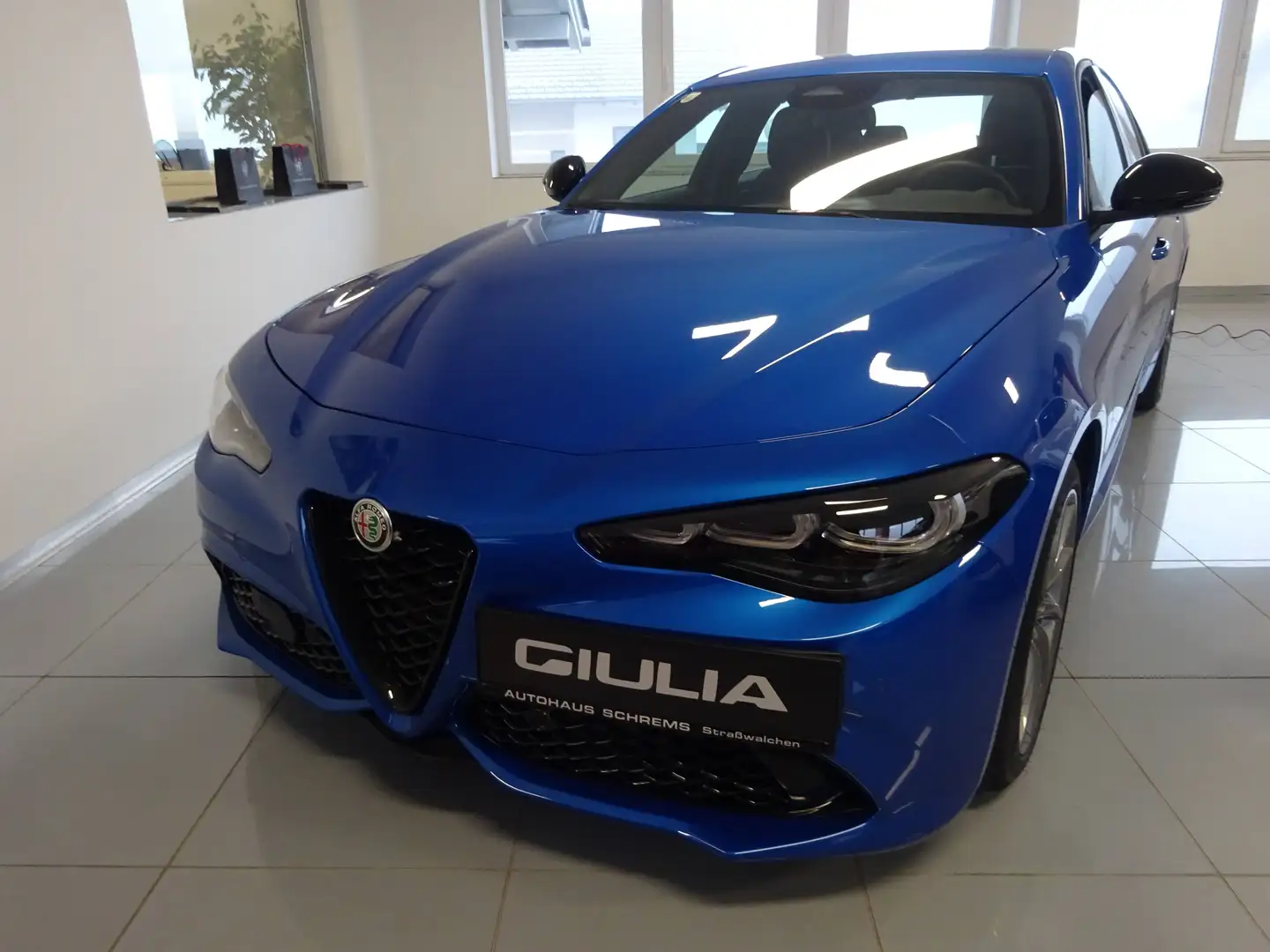 Alfa Romeo Giulia Giulia Sprint 2,2 16V 160 AT8 Q2 Sprint Blau - 1