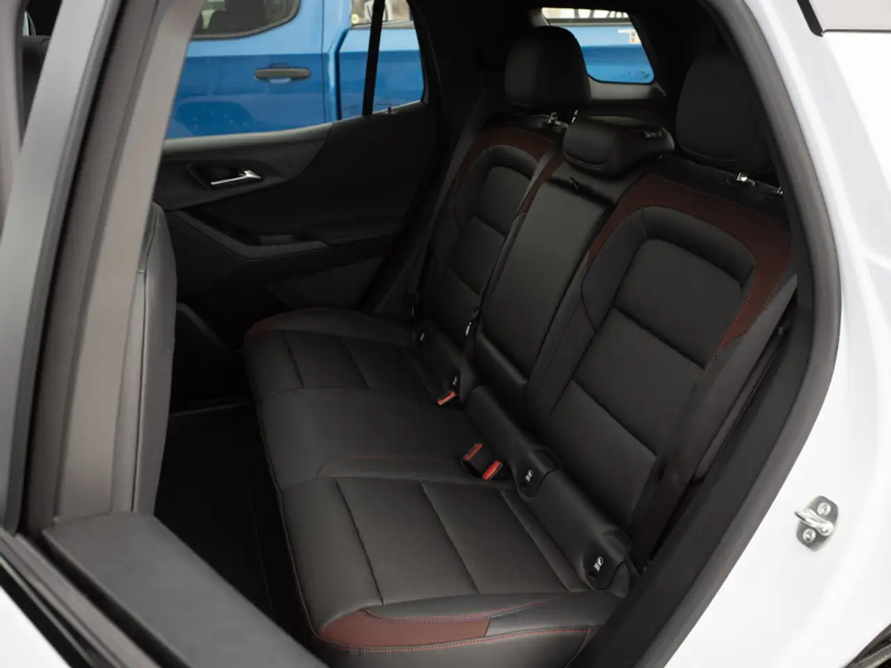 Chevrolet Equinox снимка Chevrolet Equinox