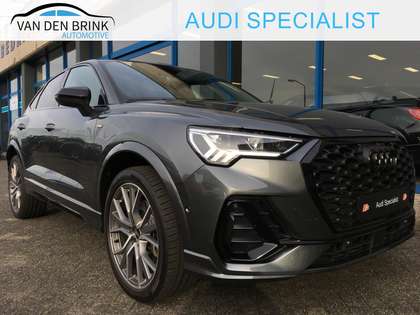 Audi Q3 Sportback 45 TFSIe 245 pk S-line Black Pano