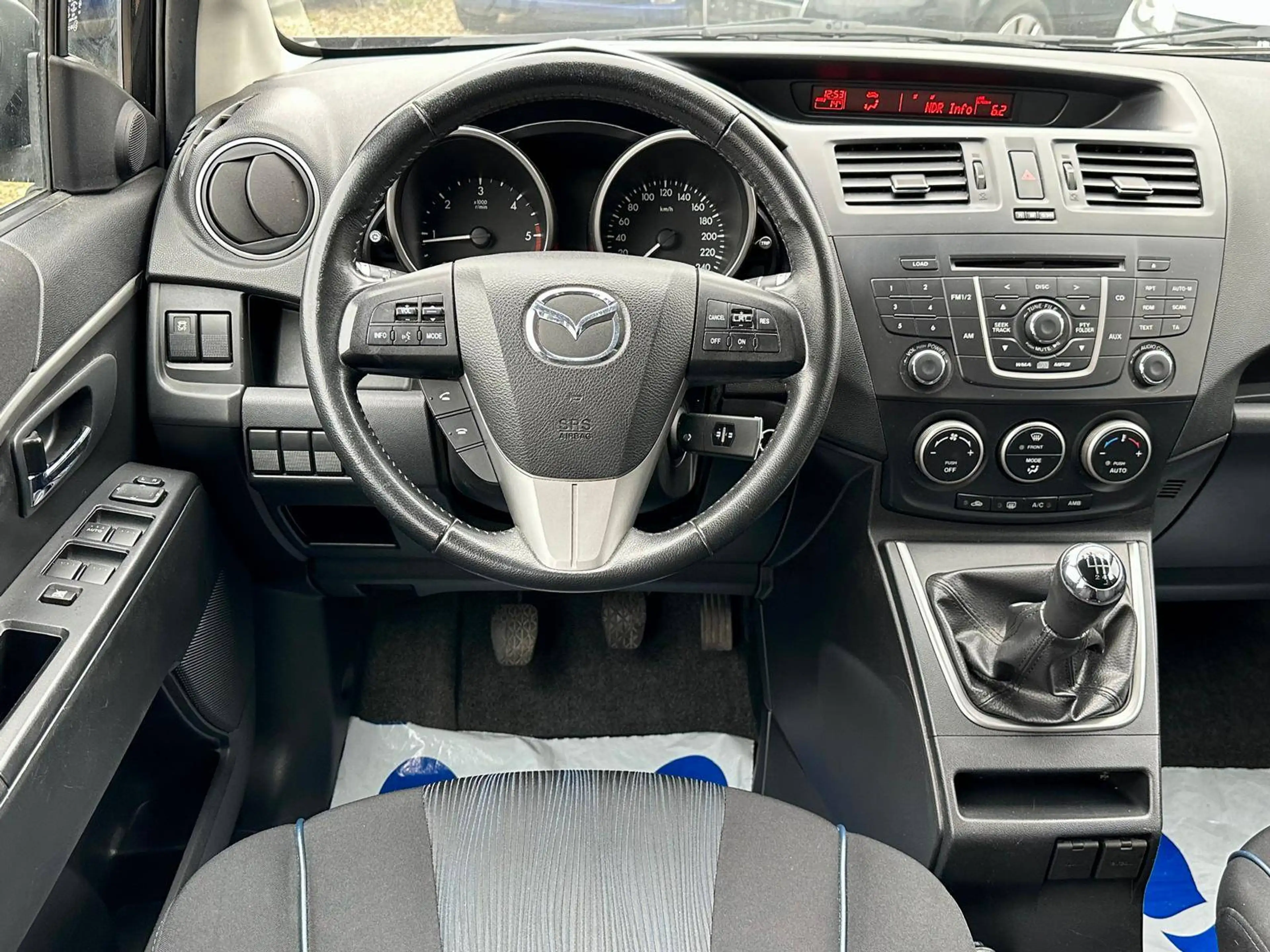 Mazda 5 Center-Line SHZ PDC 7Sitzer Alu Klima Xenon Euro5 — photo 15