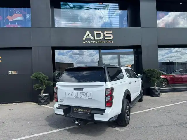 Isuzu D-Max