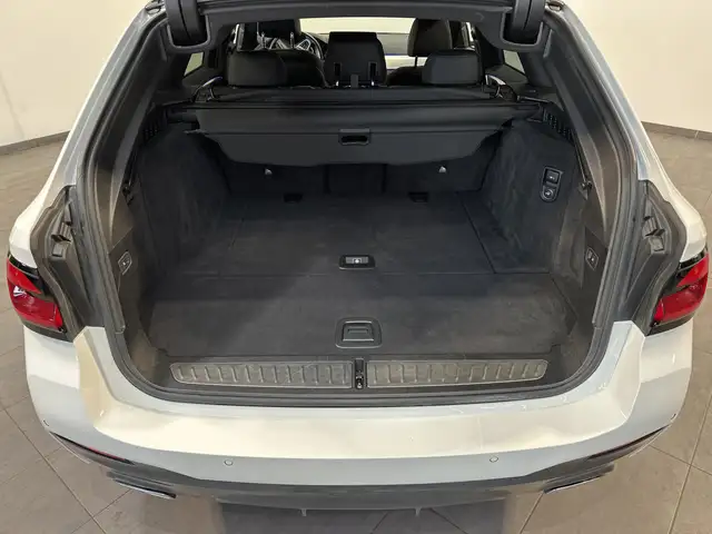 BMW M view 6