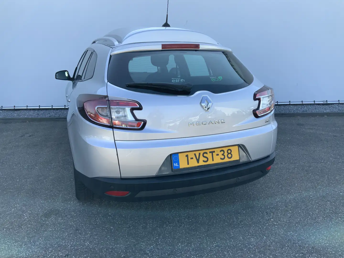 Renault Megane 1.5 dCi Expression Airco Navi Grijs Kenteken Euro Silver - 2