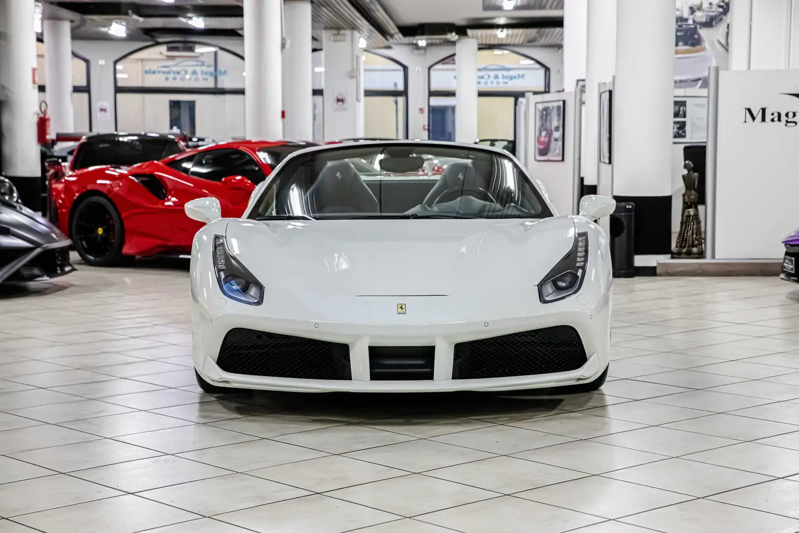 Ferrari 488 SPIDER|LIFT|DAYTONA|ELECTRIC SEATS|SCUDETTI Blanc - 2