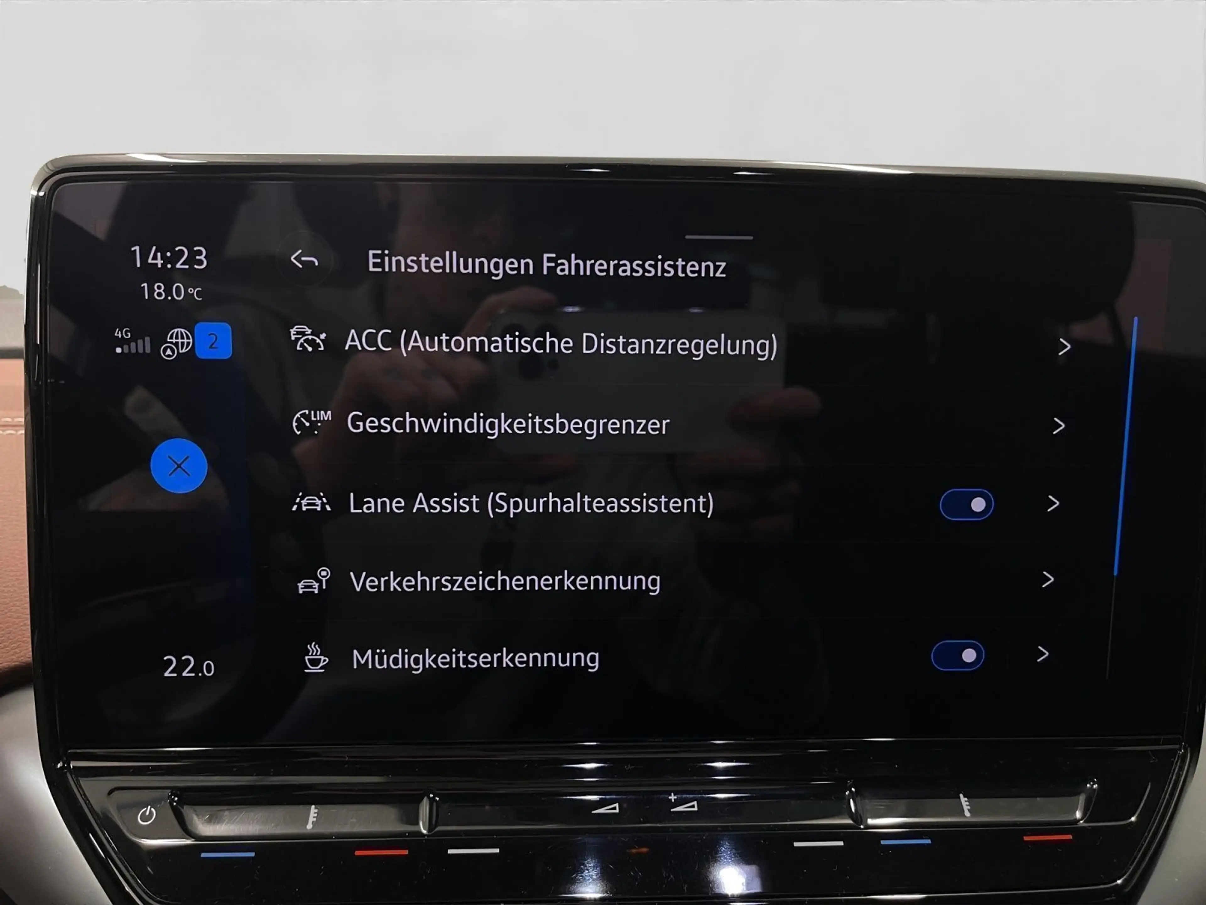 Volkswagen ID.5 PRO LM19 AHK NAVI-PRO ACC — photo 14