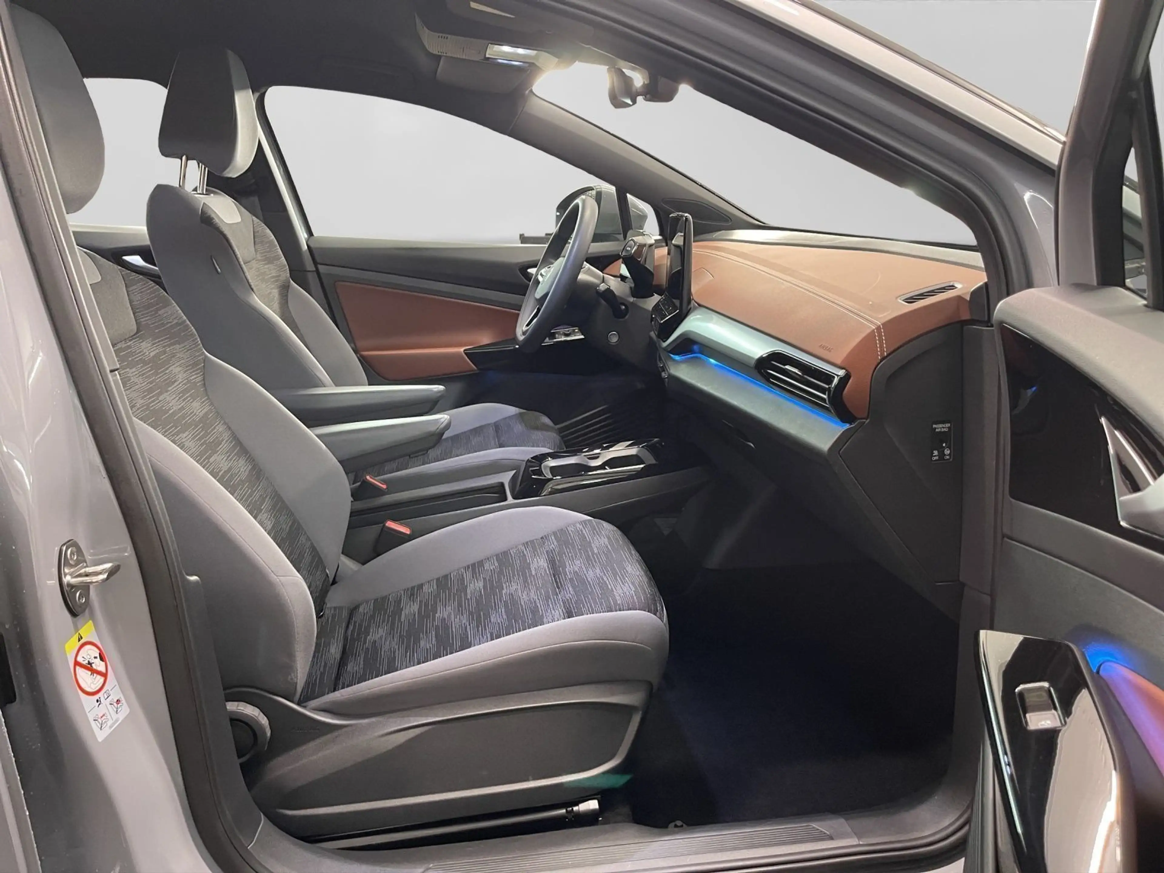 Volkswagen ID.5 PRO LM19 AHK NAVI-PRO ACC — photo 4