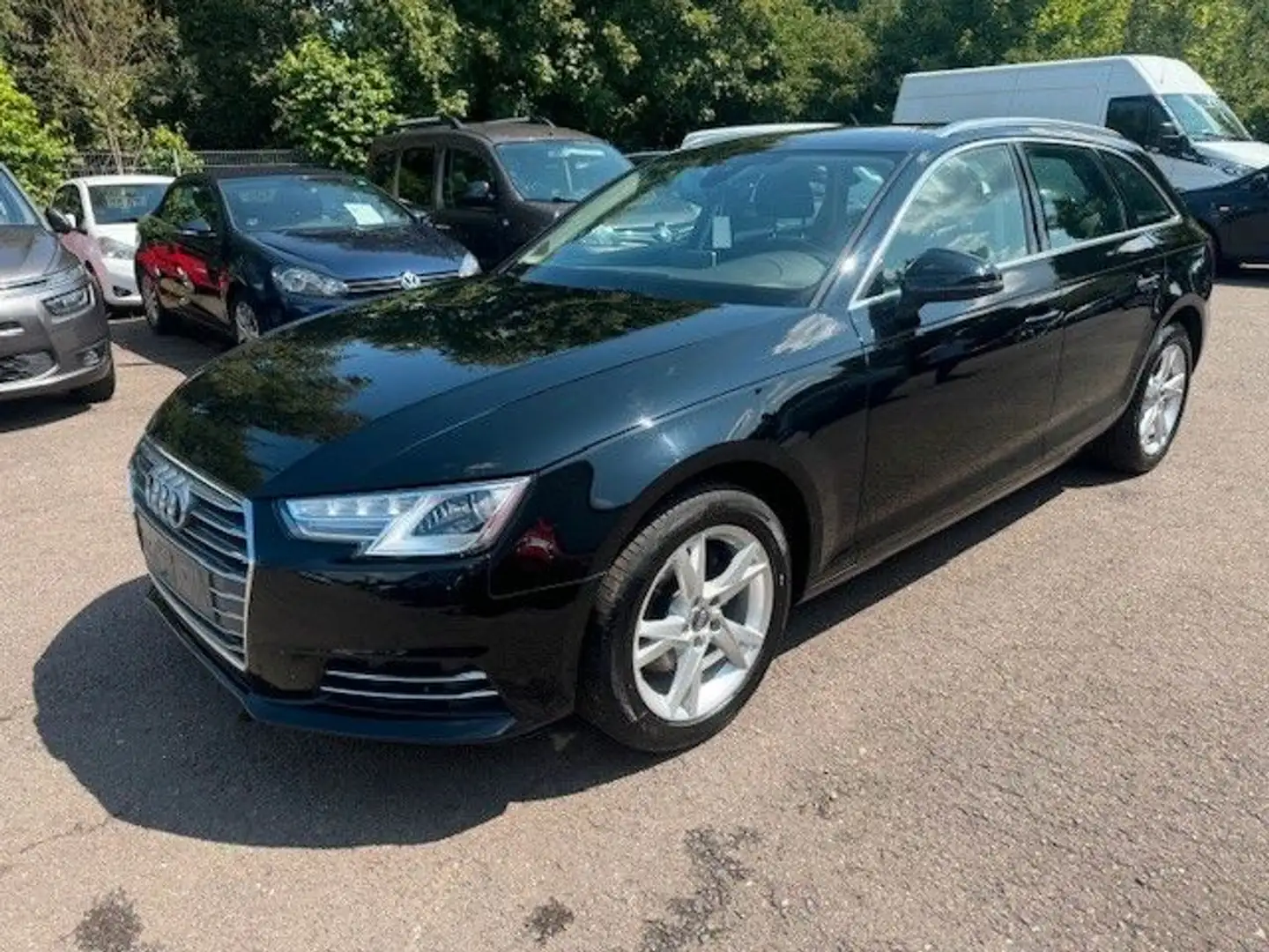 Audi A4 Avant SPORT ULTRA BII XENON DIGITALES COCKPIT Noir - 1