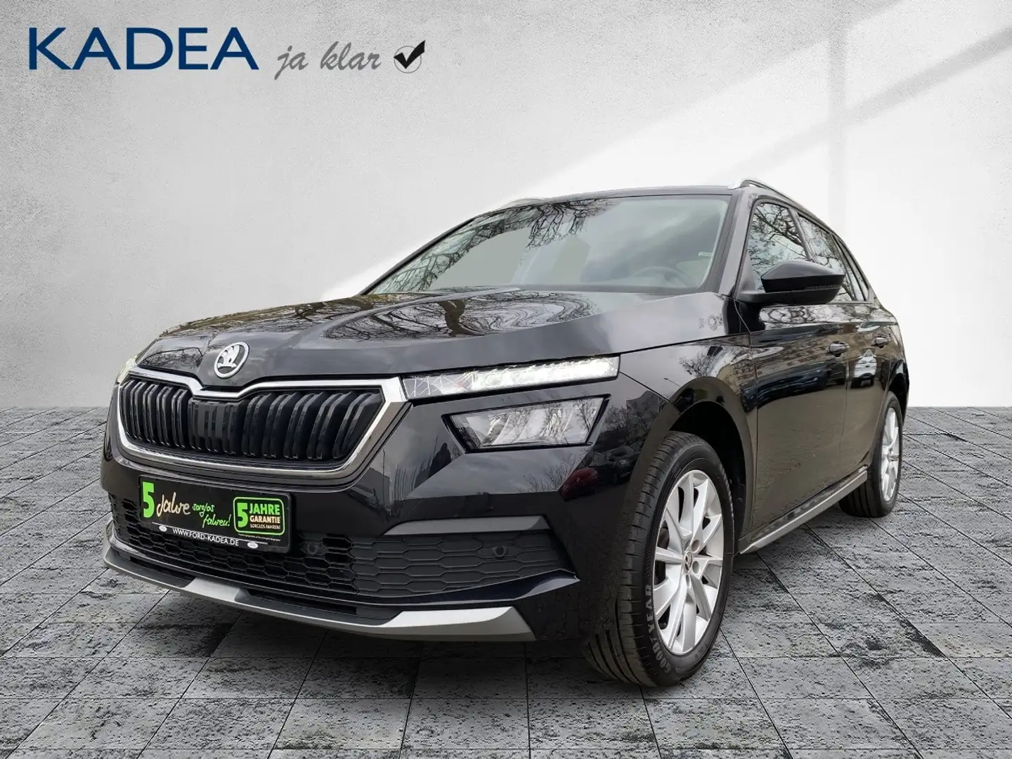 Skoda Kamiq TSI Style LED Navi PDC KlimaAT Tempomat Schwarz - 2