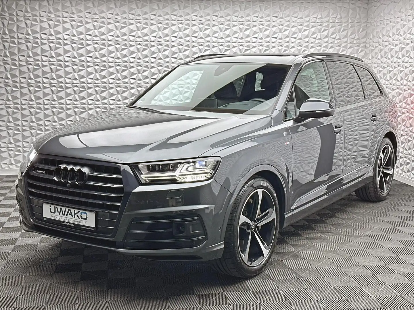 Audi Q7 50 TDI QUA/S-LINE/7-SITZ/STHZ/MATRIX/AHK/PANO Grau - 2