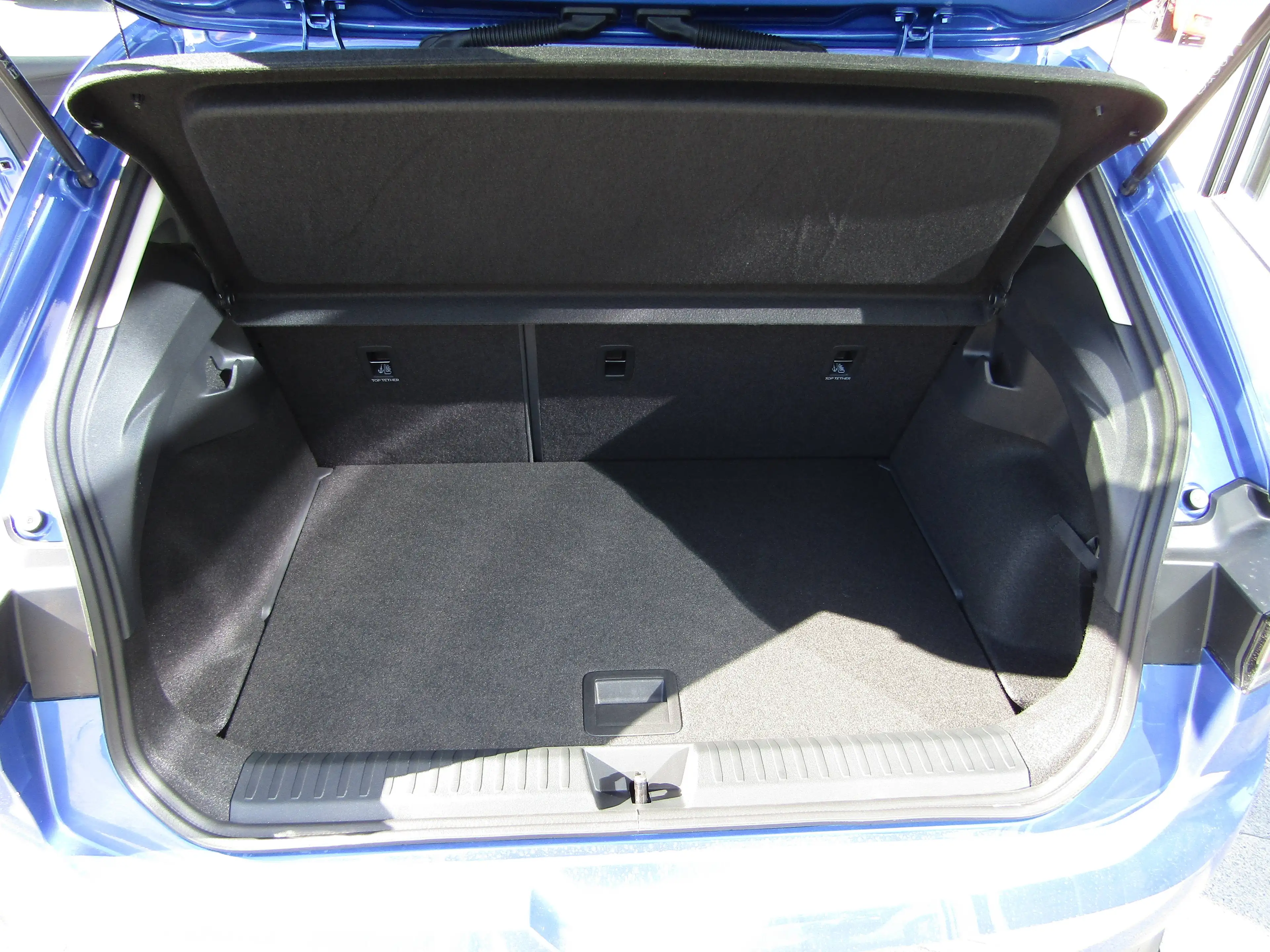 Volkswagen ID. Polo 155 kW Launch-Edition Life — photo 10