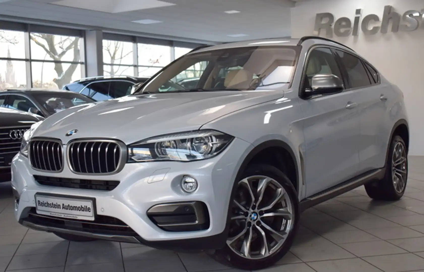 BMW X6 xDrive35i MEMORY STANDH HUD LEDER NETTO 22600 Stříbrná - 1