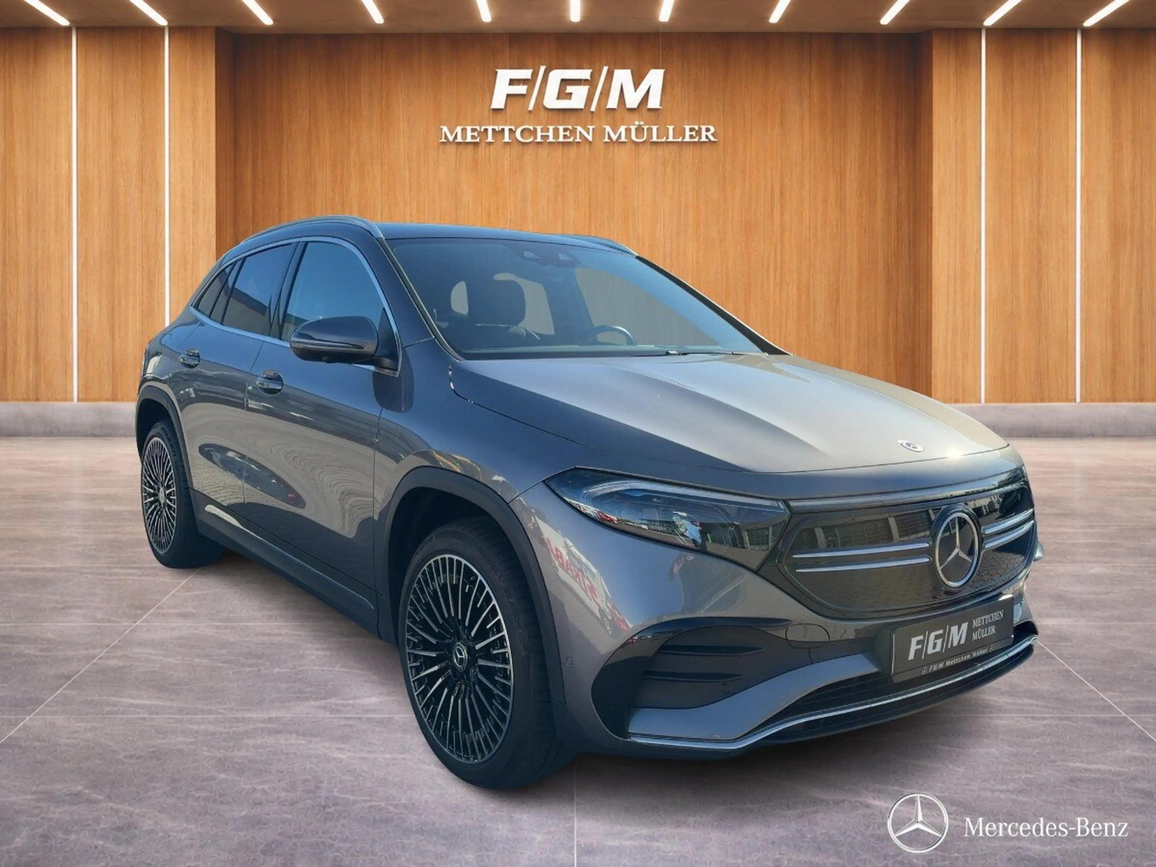 Mercedes-Benz EQA 250 AMG-LINE+DISTR.+360+HUD+PANO+MBUX+LED+ AMG Line — photo 4