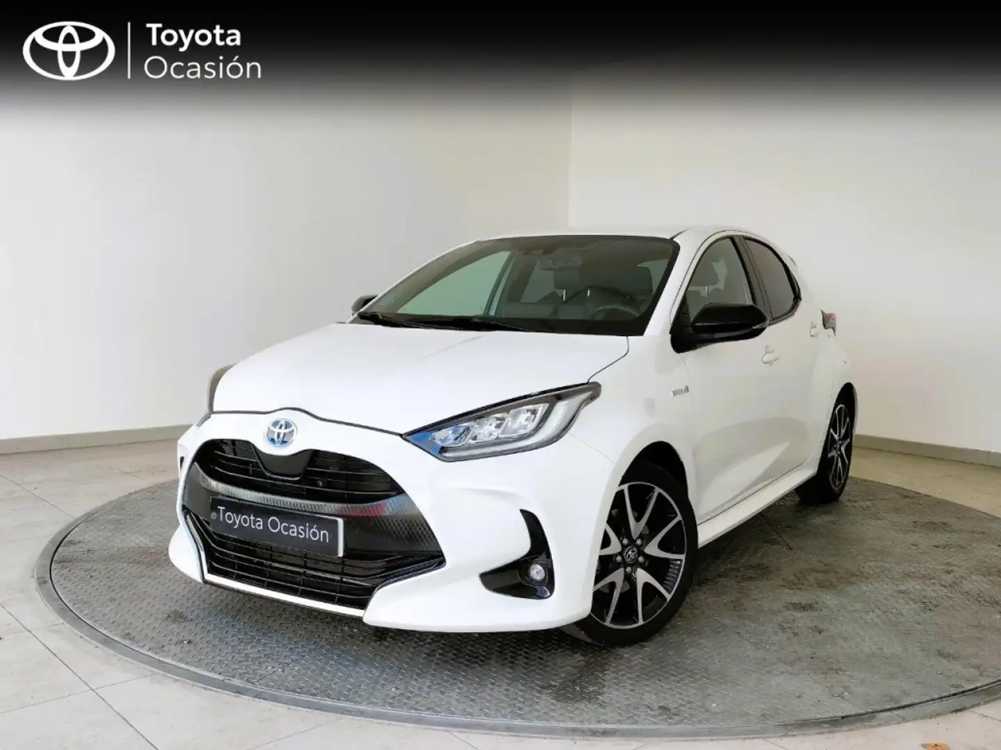 Toyota Yaris 1.5 VVT-I HYBRID STYLE 116 5PT bijela - 1