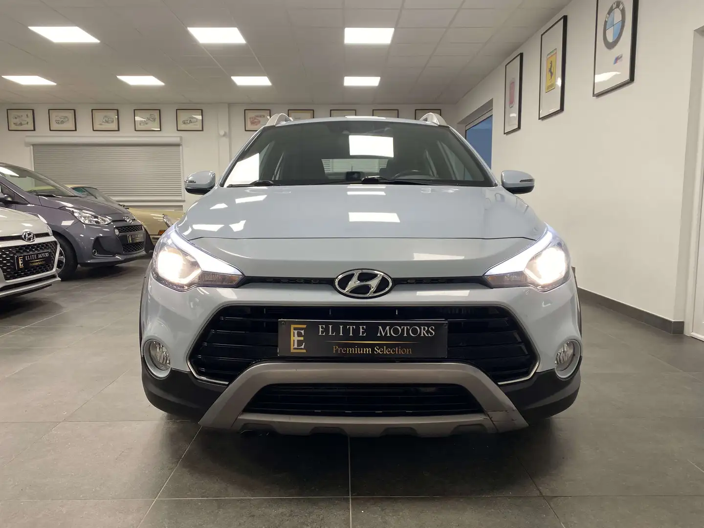 Hyundai i20 i20 1.0 T-GDi ACTIVE 1erMAIN/ CARNET/ AUTO/FULL Bleu - 2