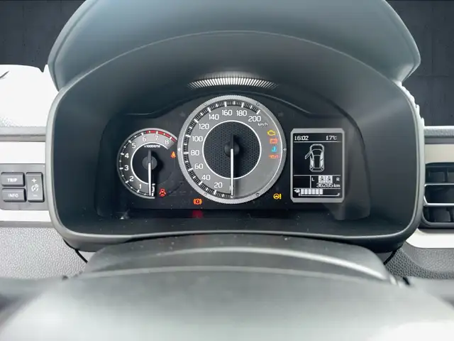 Suzuki Ignis view 10