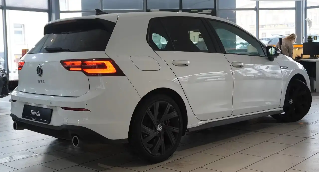Volkswagen Golf GTI Golf VIII 2.0 tsi GTI 245cv dsg KAMERA - LED 2023 4
