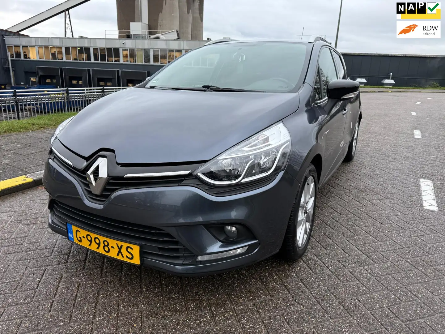 Renault Clio Estate 0.9 TCe Limited Grijs - 1