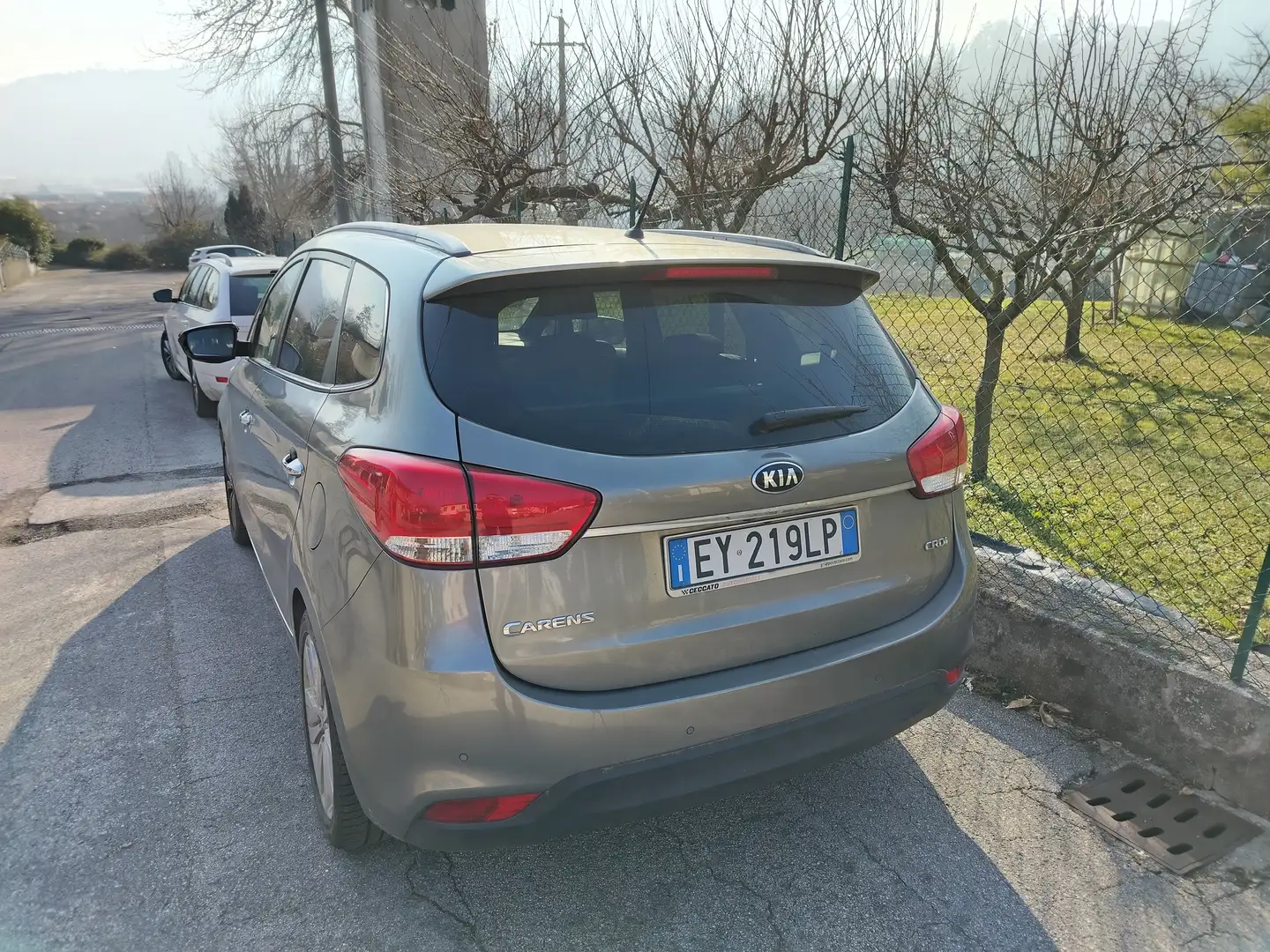 Kia Carens Brąz - 2