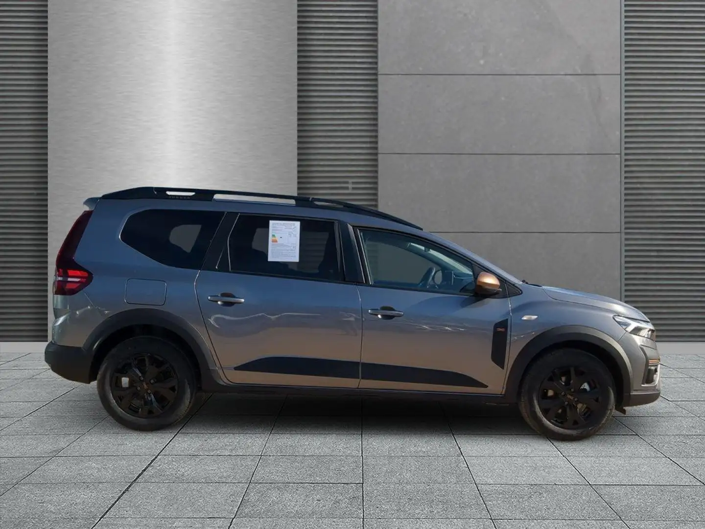 Dacia Jogger Extreme SHZ+PDC+RFK+Navi Hybrid 140 104 kW (141... Grau - 2
